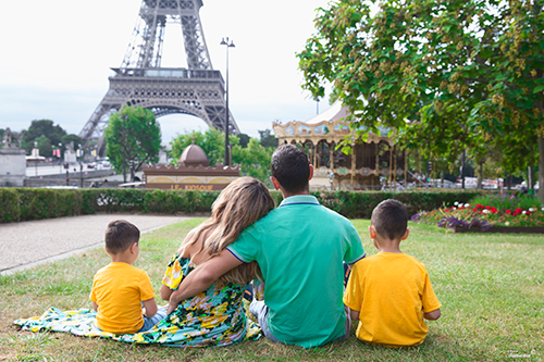 Family photosession in Paris